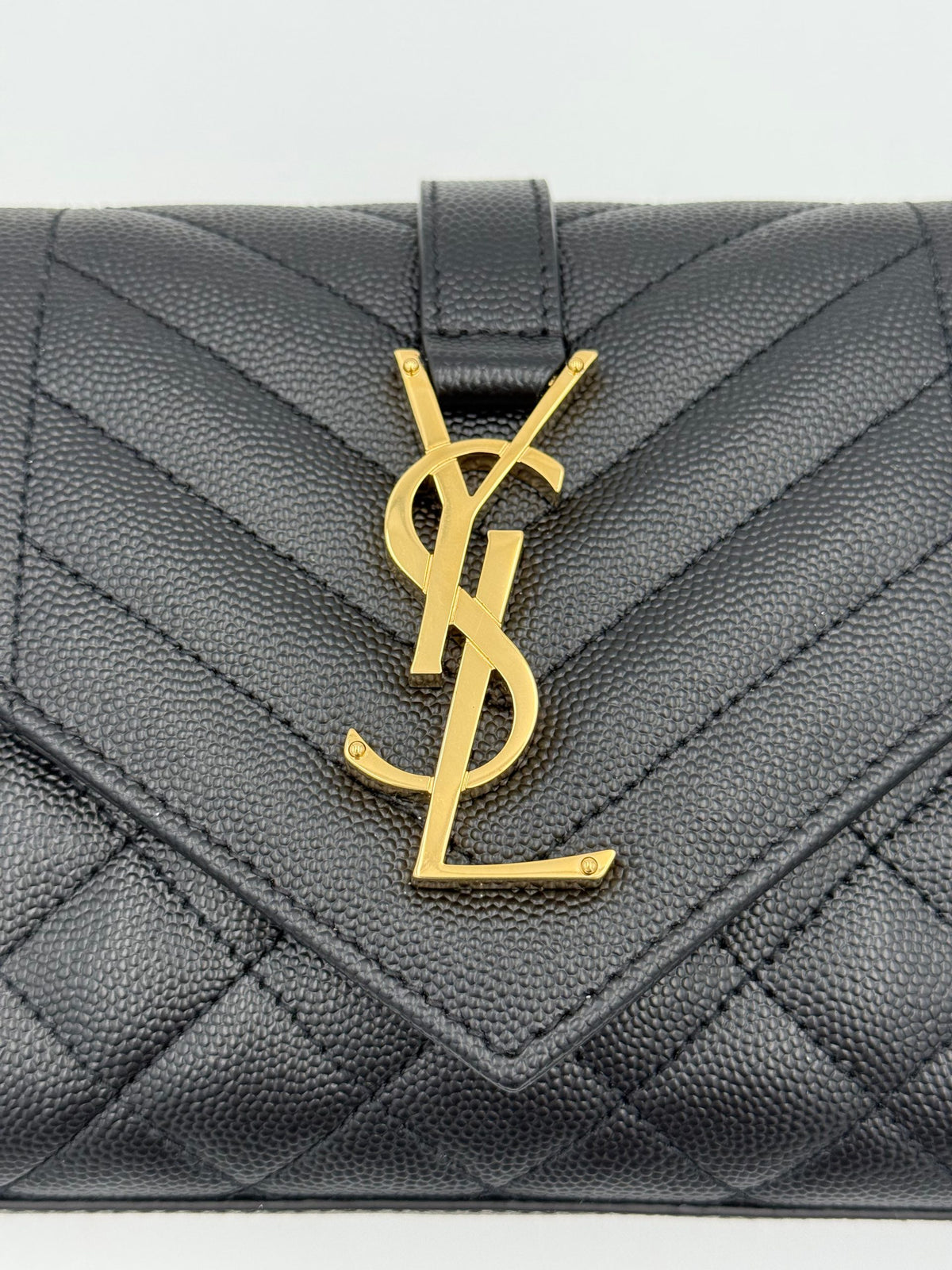 Saint Laurent SAINT LAURENT ENVELOPE SMALL in Black Grained Leather Handbag
